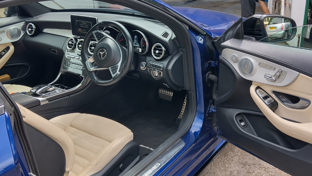 2017 Mercedes-Benz C-Class AMG Coupe (C43) - Interior