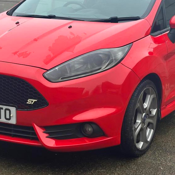 Hot Hatch Day at SP300 – Ford Fiesta ST Service &amp; Cam Belt Change
