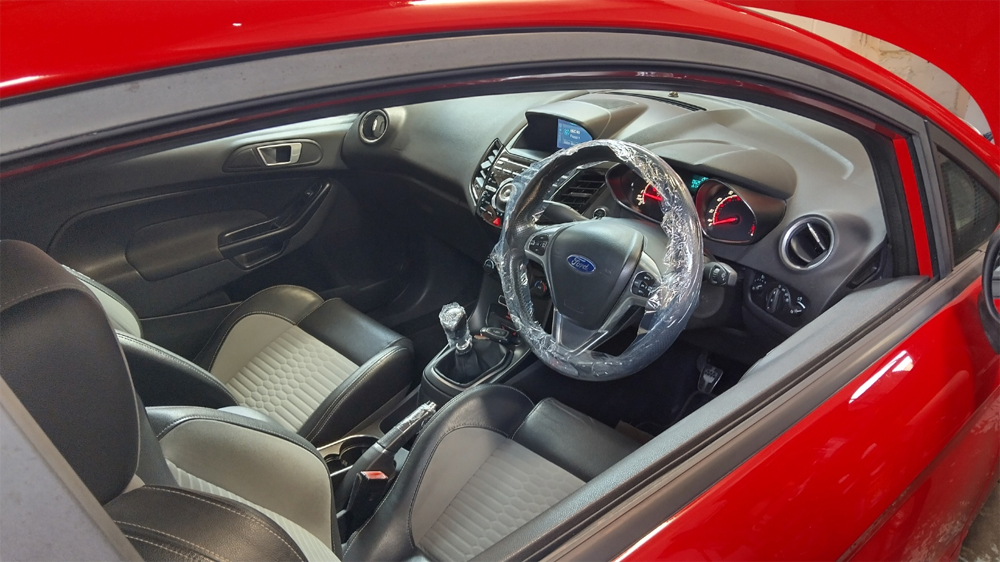 Hot Hatch Day at SP300 – Ford Fiesta ST Service & Cam Belt Change